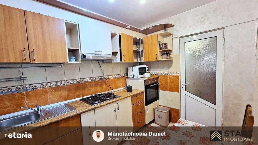 Apartament cu 3 camere decomandat în Tătărași