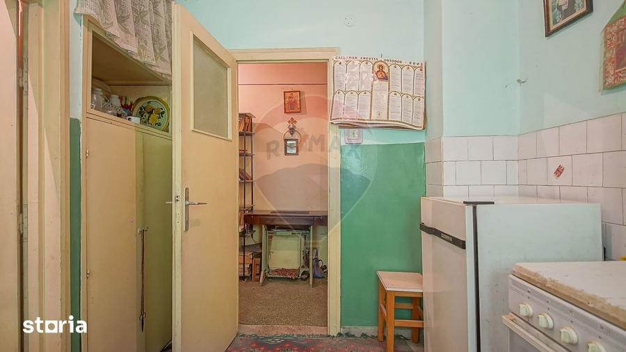 Garsonieră decomandată, mobilată în Dârste
