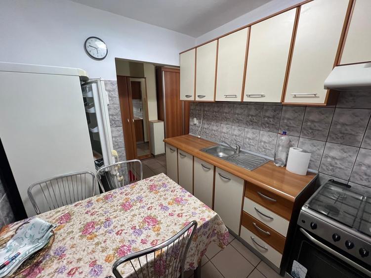 Apartament cu 2 camere, mobilat în Gară