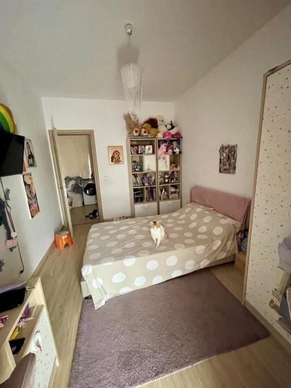 Apartament cu 2 camere decomandat în Runcu