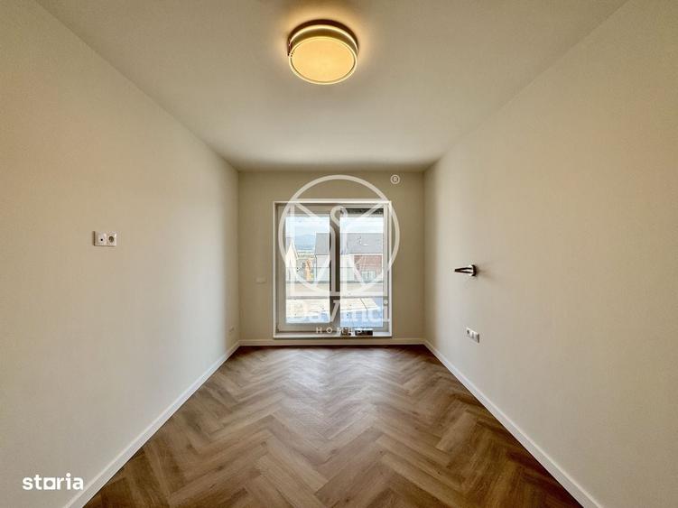 Apartament cu 3 camere în Cristian