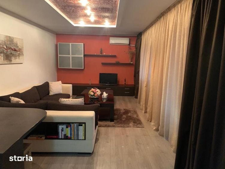 Apartament cu 3 camere decomandat în Babadag