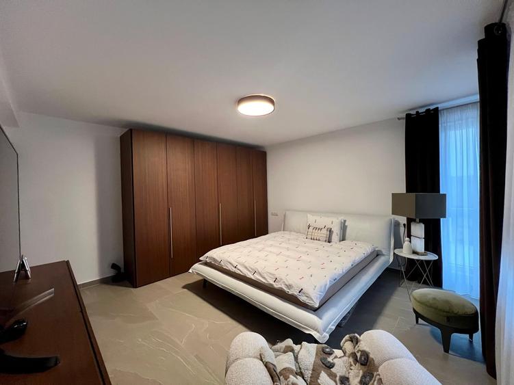 Duplex cu 4 camere cu Canalizare în Dezmir