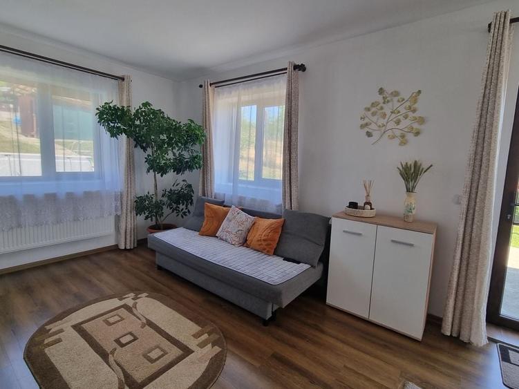 Casă cu 4 camere în Central