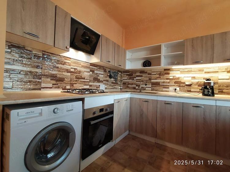 Apartament cu 2 camere semidecomandat în Cantemir