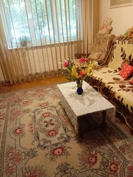 Apartament cu 3 camere decomandat, mobilat în 1 Mai