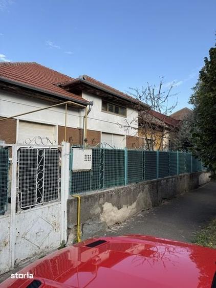 Proprietar inchireliez casa pe str Suceava - 1