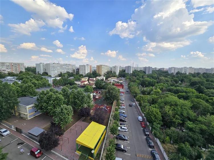 Apartament cu 2 camere semidecomandat în Baba Novac