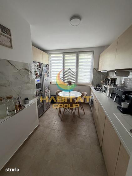 Apartament cu 4 camere decomandat în Berceni