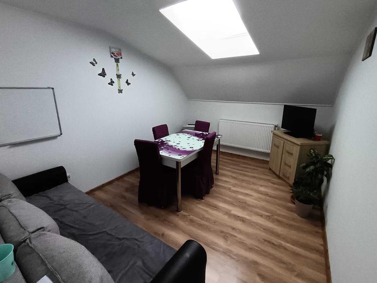 Apartament cu 2 camere decomandat în Ștefănești
