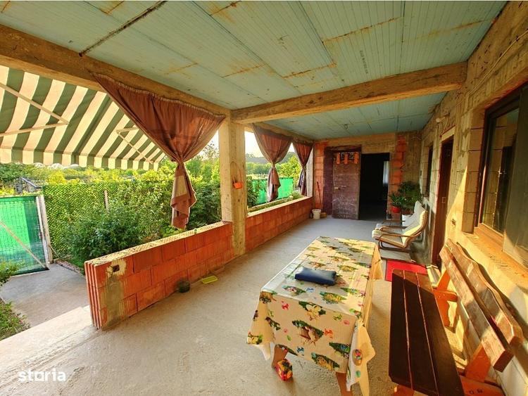Casă cu 4 camere în Ordoreanu
