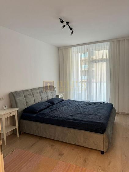 Apartament cu 2 camere decomandat, mobilat în Torontalului