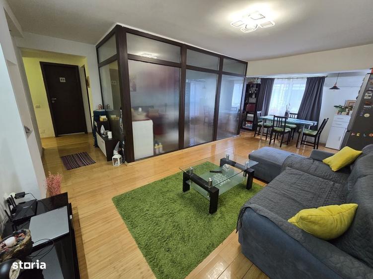 Apartament cu 2 camere decomandat în Valea Ialomiței