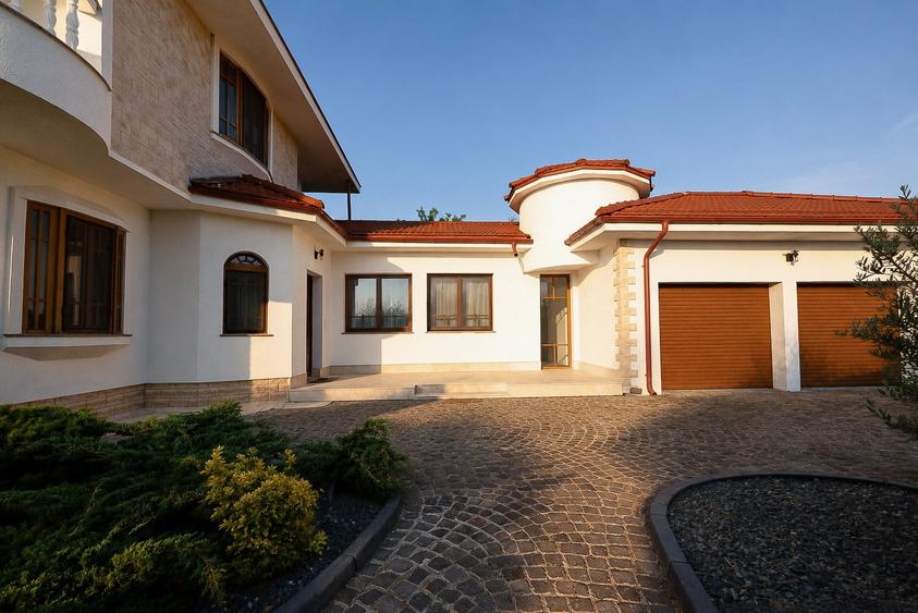 Casă individuală cu 6 camere cu Teren 2800 Mp în Snagov