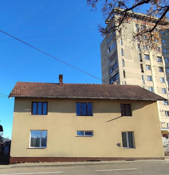 Apartament de vanzare - 5