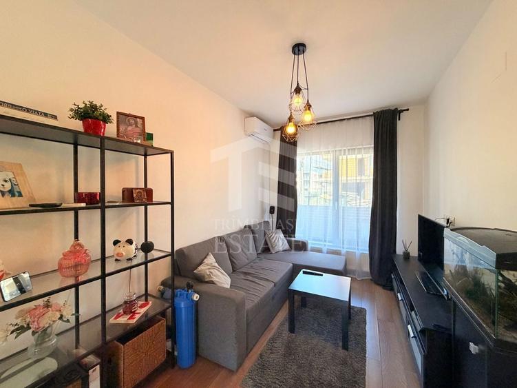 Casă individuală cu 4 camere cu Teren 135 Mp în Central