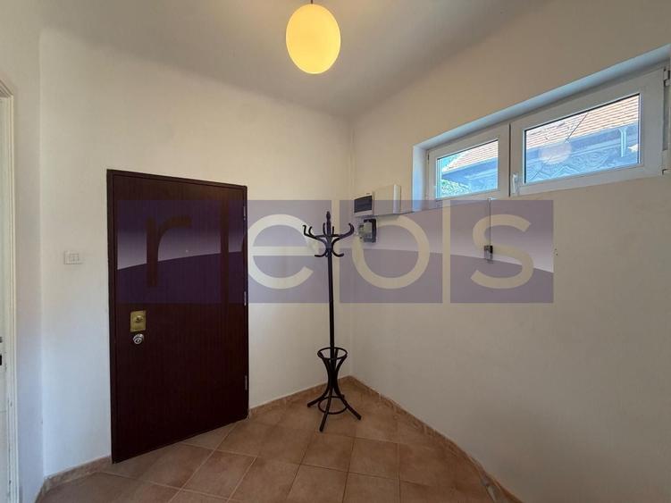 Apartament cu 3 camere, mobilat în Eminescu