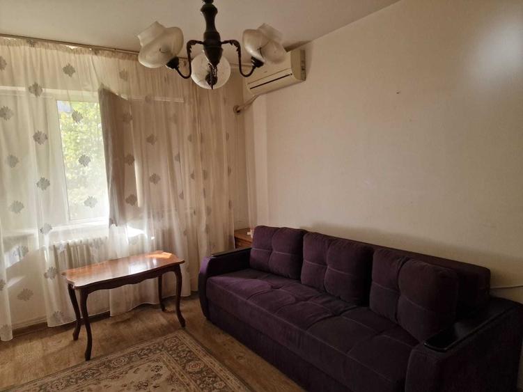 Apartament cu 3 camere decomandat în Tătărași