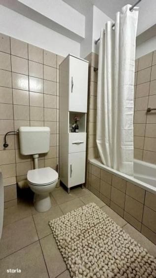 Apartament cu 2 camere semidecomandat, mobilat în Eminescu