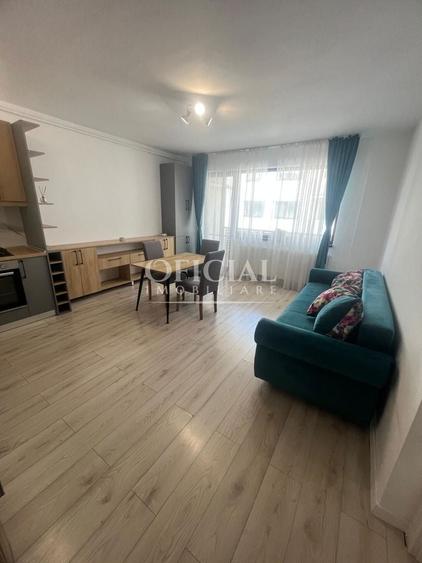 Apartament cu 2 camere semidecomandat, mobilat în Florești