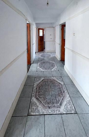 Apartament cu 4 camere decomandat în Ultracentral