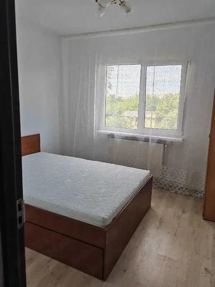 Apartament cu 2 camere semidecomandat în Vest