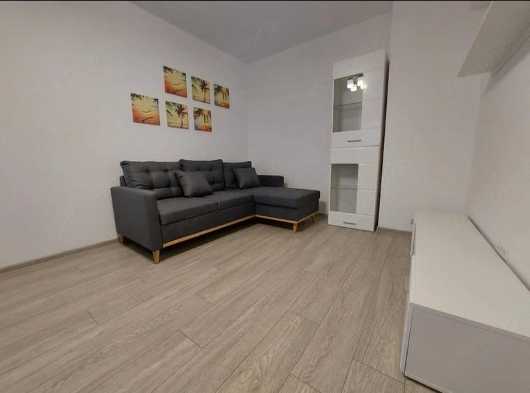 Apartament cu 2 camere decomandat în 1 Decembrie 1918