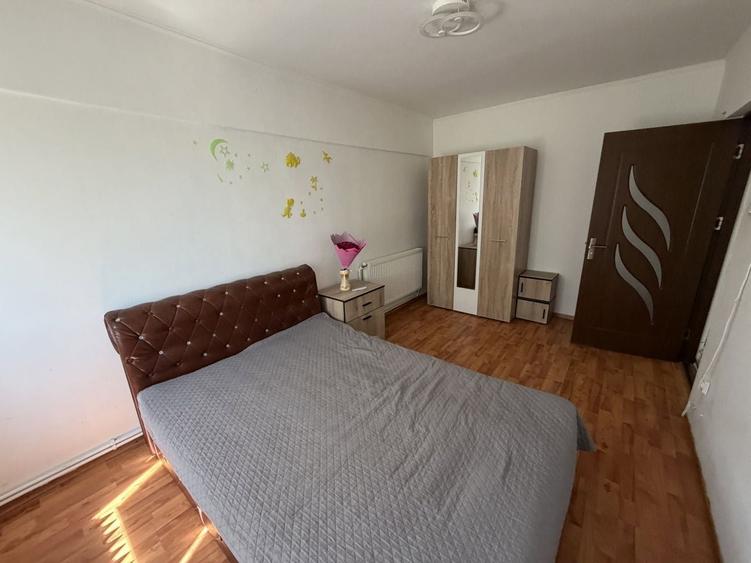 Apartament cu 3 camere, mobilat în Obor