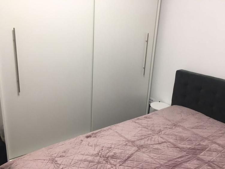 Apartament cu 2 camere decomandat în Valea Adâncă