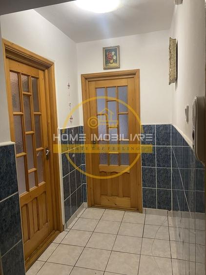 Apartament cu 2 camere semidecomandat, mobilat în Dacia