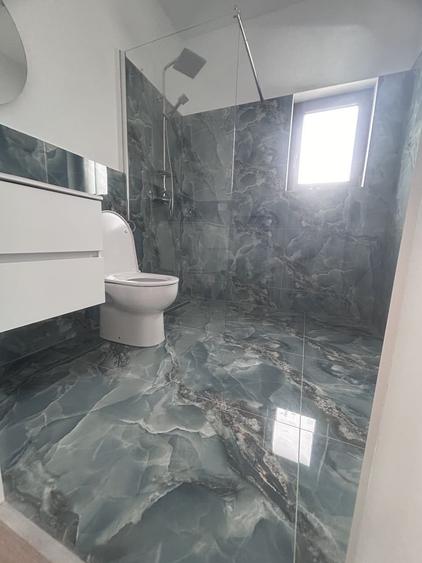 Casă cu 4 camere cu Canalizare în Vladimirescu