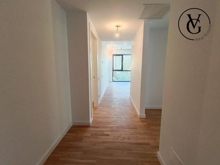 Apartament cu 3 camere decomandat în Voluntari