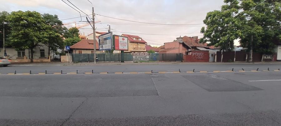 Casă cu 4 camere cu Teren 308 Mp în Cotroceni