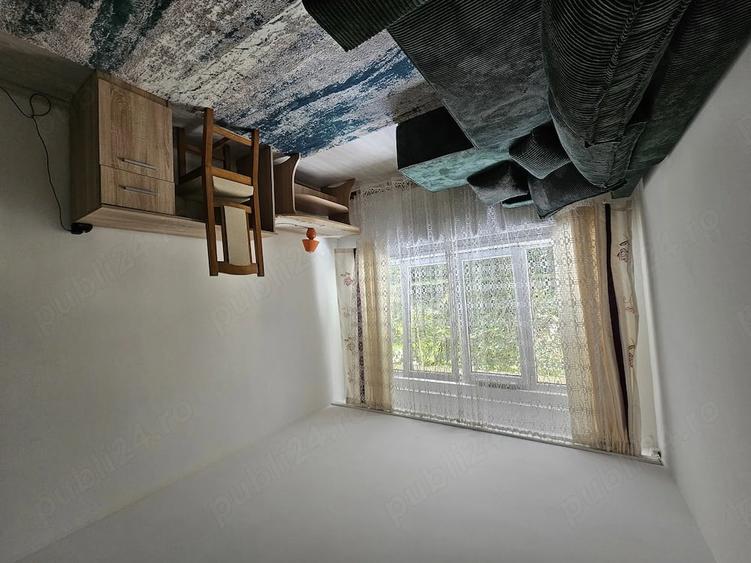 Apartament cu 2 camere semidecomandat în Aleea Carpați