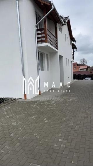 Duplex cu 4 camere cu Canalizare în Central