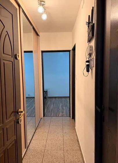 Garsoniera, decomandata, 45 mp, ac, zona Titan - 4