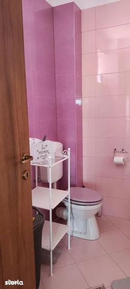 Apartament cu 3 camere, mobilat în Dămăroaia