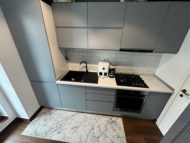 Vând apartament cu două camere, decomandat, în complex Contemporan, Păcurari. - 3