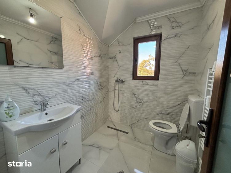 Casă cu Teren 1100 Mp în Gilău