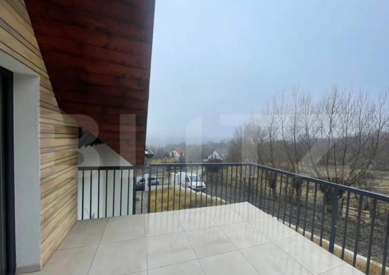 Casă cu 4 camere cu Teren 500 Mp în Popești