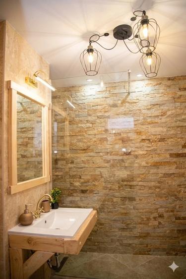 Apartament cu 3 camere decomandat în Târgu Ocna