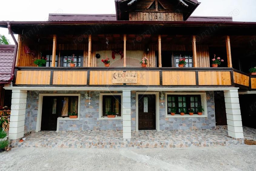 Casă cu 6 camere cu Teren 861 Mp în Corbi