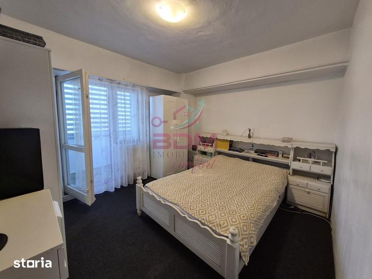 Apartament cu 3 camere decomandat în Central