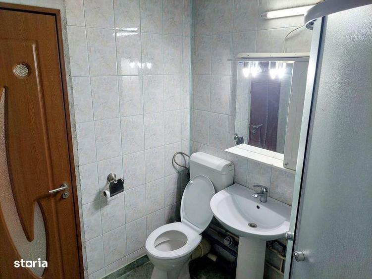 Apartament cu 2 camere semidecomandat, mobilat în Central