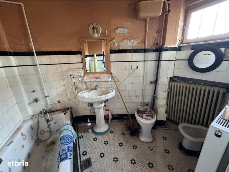 Apartament cu 3 camere în Unirii
