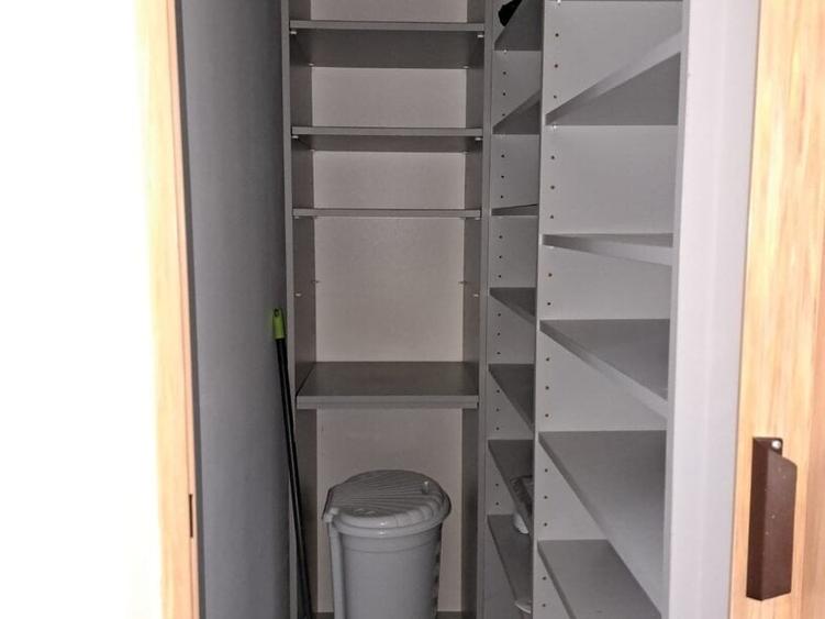 Apartament cu 3 camere semidecomandat în Iancului