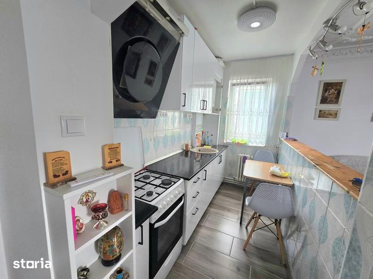 Apartament cu 2 camere în Mircea cel Bătrân