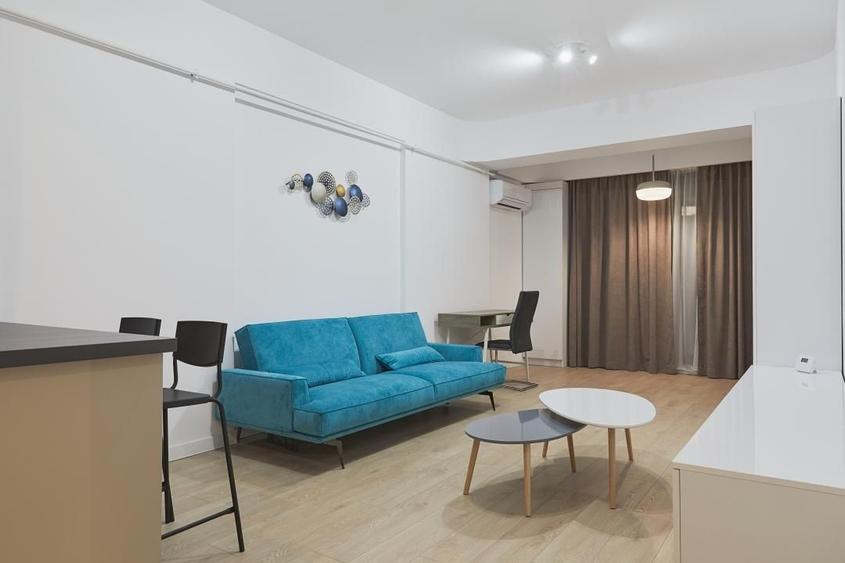 Apartament cu 2 camere decomandat, mobilat în Politehnica