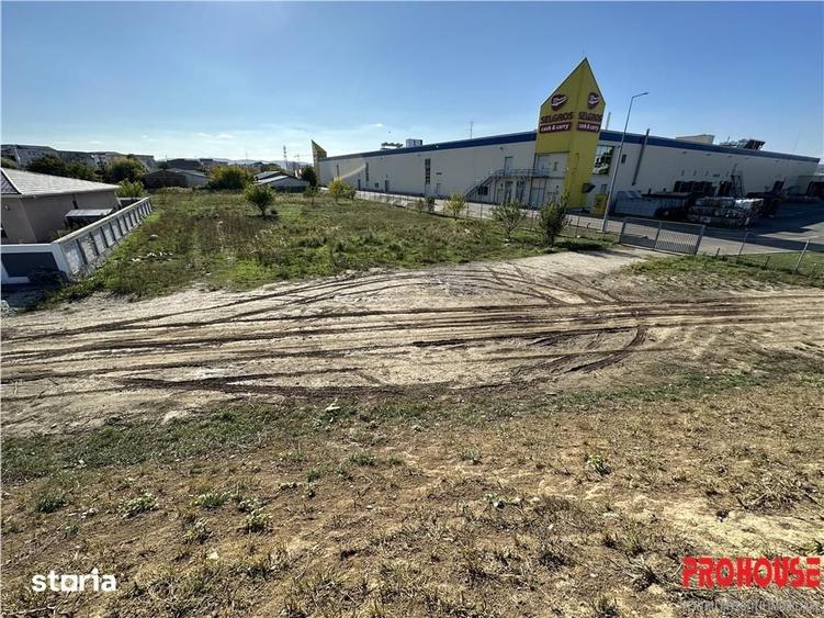 Teren de 669 mp, în Mioriței