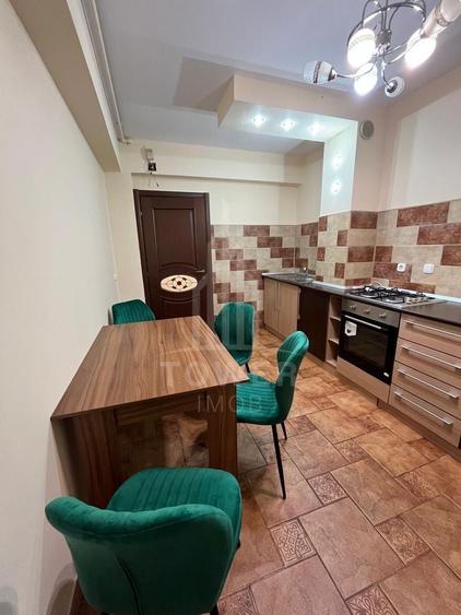Apartament cu 3 camere, mobilat în Ștrand